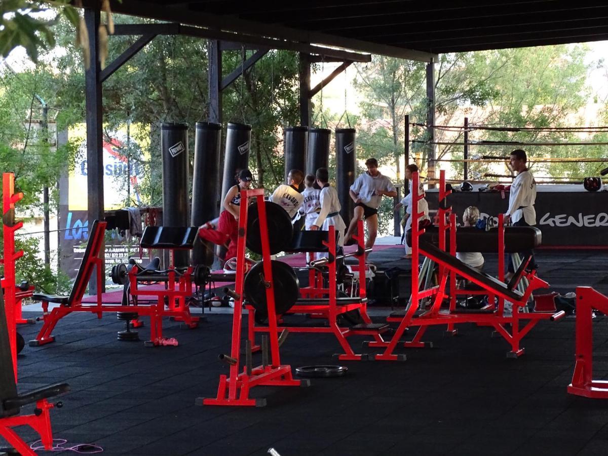 מלון לוזנטס Sport Generation Camp מראה חיצוני תמונה